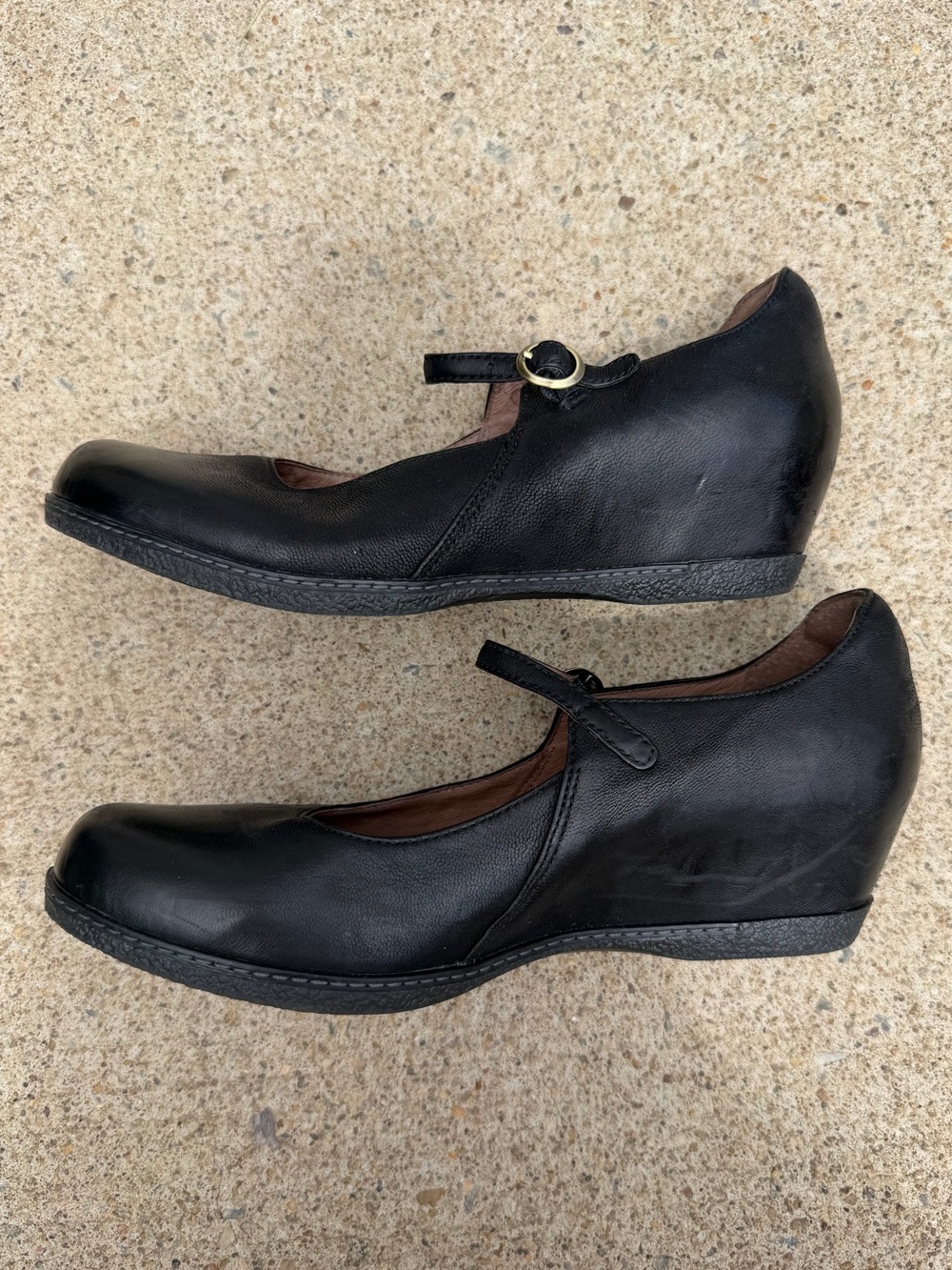 Dansko Women's Loralie Leather Round Toe Ankle Strap Mary Jane - Picture 5 of 13